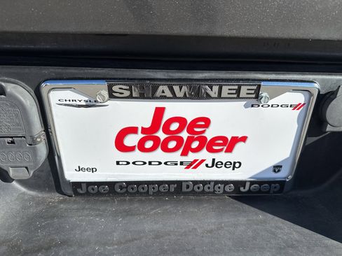 Used 2016 Ford F150 XLT w/ Equipment Group 302A Luxury image 24