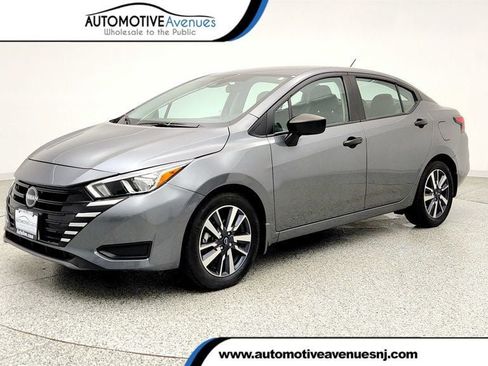Used 2024 Nissan Versa S w/ S Plus Package FWD image 1