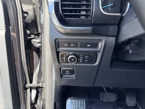 Used 2022 Ford F150 XLT w/ Equipment Group 302A High AWD/4WD image 33