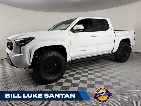 Used 2026 Toyota Tacoma SR5 AWD/4WD image 1