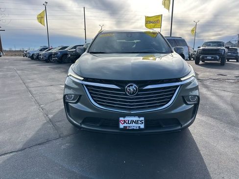 Used 2022 Buick Enclave Premium w/ Surround and Sites Package image 19