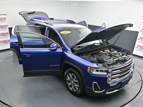 Used 2023 GMC Acadia SLE w/ Driver Convenience Package image 39