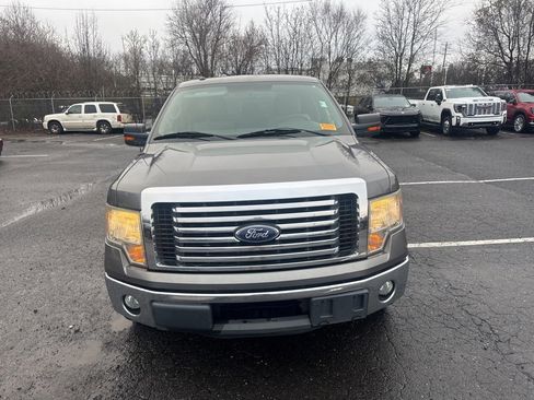 Used 2012 Ford F150 XLT w/ XLT Chrome Pkg image 2
