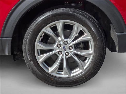 Certified 2021 Ford Explorer Limited w/ Equipment Group 301A AWD/4WD image 24