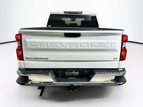 Used 2024 Chevrolet Silverado 1500 LT AWD/4WD image 7