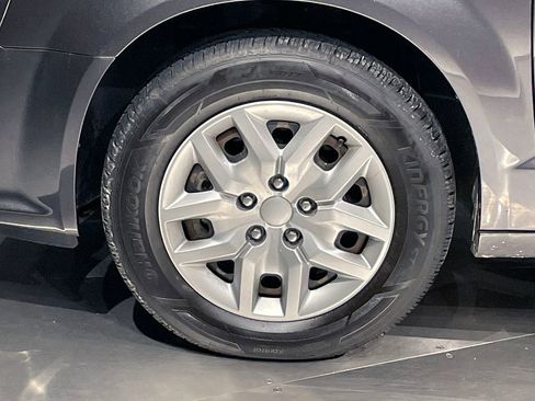 Used 2017 Dodge Grand Caravan SE w/ Power Window Group image 35