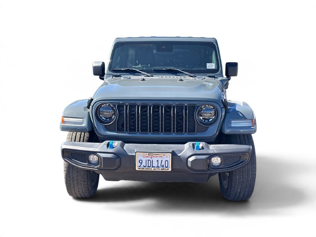 Used 2024 Jeep Wrangler Unlimited w/ LED Headlamp & Fog Lamp Group AWD/4WD image 15