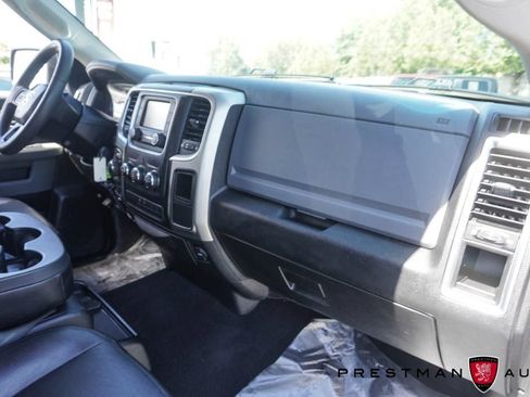 Used 2020 RAM 1500 Classic SLT AWD/4WD image 44
