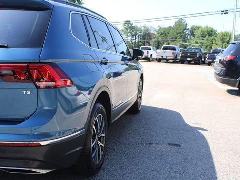 Used 2018 Volkswagen Tiguan SE FWD image 25