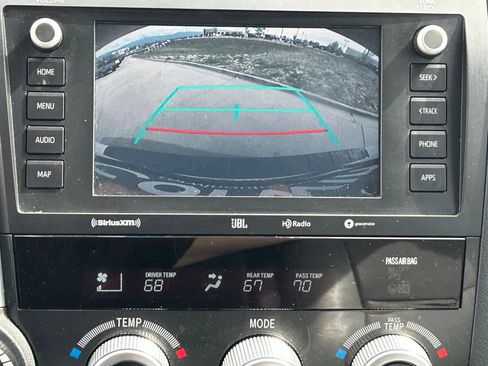 Used 2022 Toyota Sequoia Limited AWD/4WD image 18