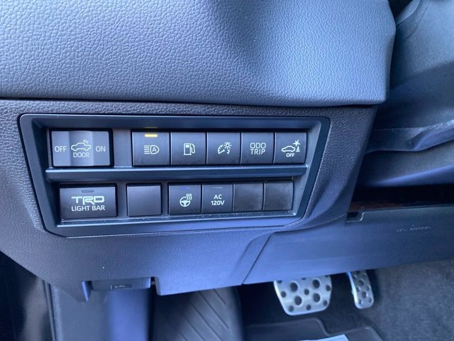 Used 2024 Toyota Tundra TRD Pro AWD/4WD image 8