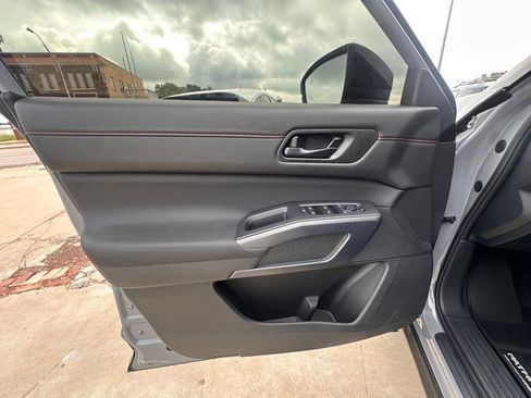 New 2026 Nissan Pathfinder Rock Creek w/ Rock Creek Premium Package AWD/4WD image 14