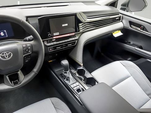 New 2026 Toyota Camry LE image 13