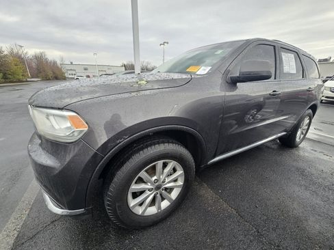 Used 2019 Dodge Durango SXT image 4