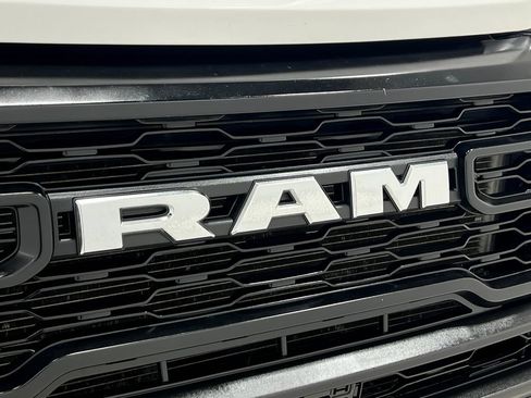 Used 2023 RAM ProMaster 2500 FWD image 38