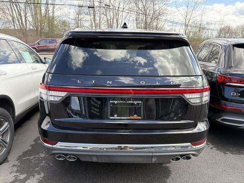 Used 2025 Lincoln Aviator Reserve w/ Illumination Package AWD/4WD image 6