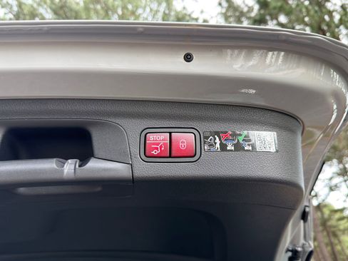 New 2026 Mercedes-Benz GLE 450 GLE 450 image 18