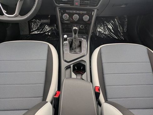 New 2026 Volkswagen Taos S image 18