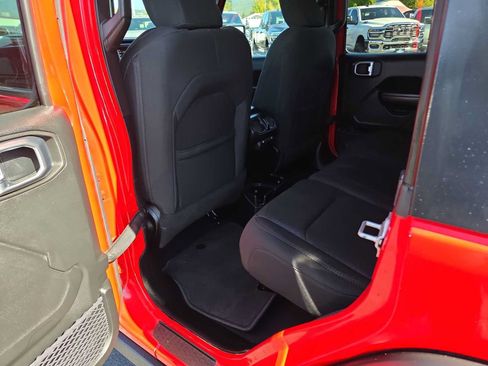 Used 2019 Jeep Wrangler Unlimited Sport S AWD/4WD image 20