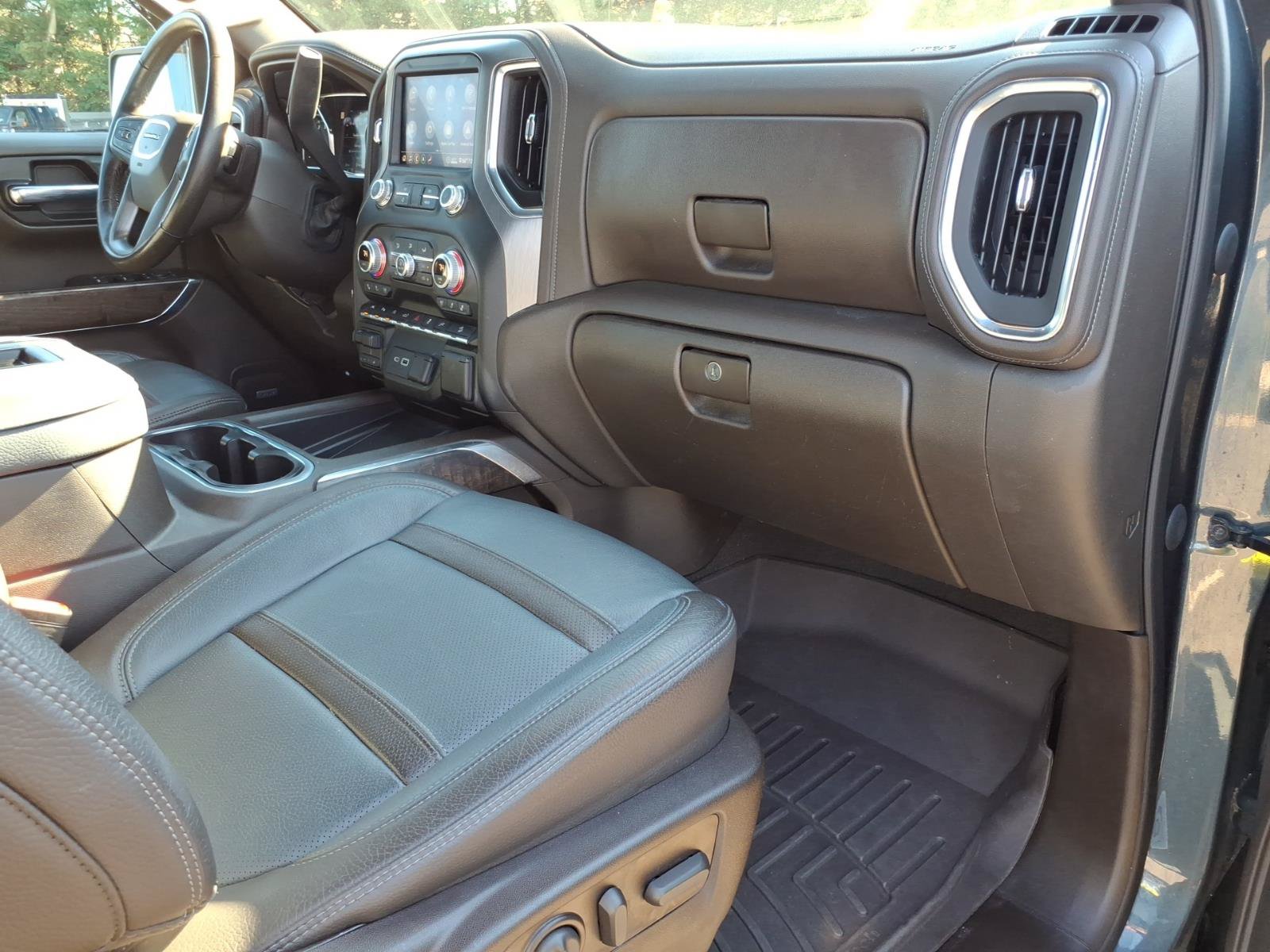 Used 2020 GMC Sierra 1500 Denali w/ Technology Package AWD/4WD image 9