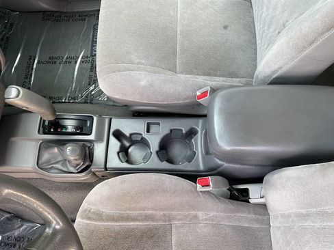 Used 2004 Toyota Tacoma 4x4 Xtracab V6 image 21