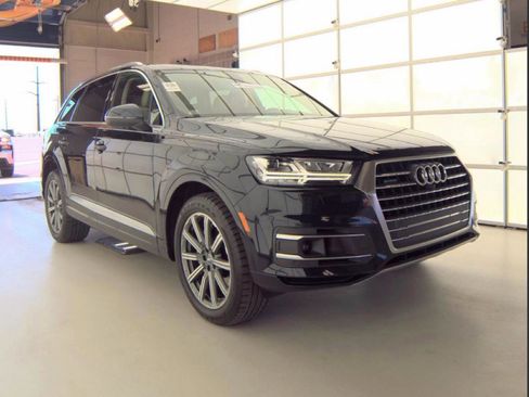 Used 2018 Audi Q7 3.0T Premium Plus AWD/4WD image 4