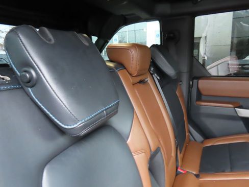 Used 2022 Ford Bronco Outer Banks image 39