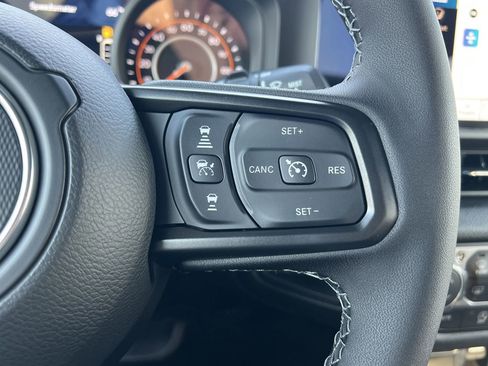 New 2026 Jeep Wrangler Unlimited Sport AWD/4WD image 11