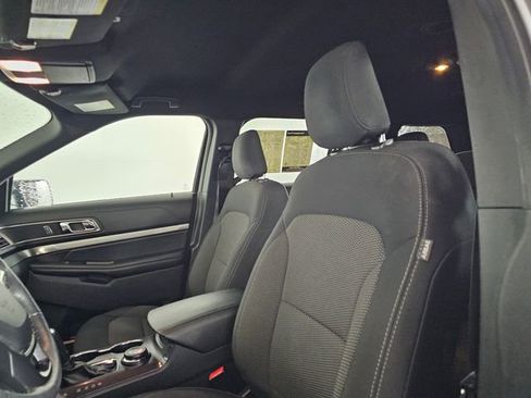 Used 2019 Ford Explorer XLT w/ Equipment Group 201A image 26