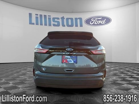 Used 2022 Ford Edge SEL w/ Sport Appearance Package image 5