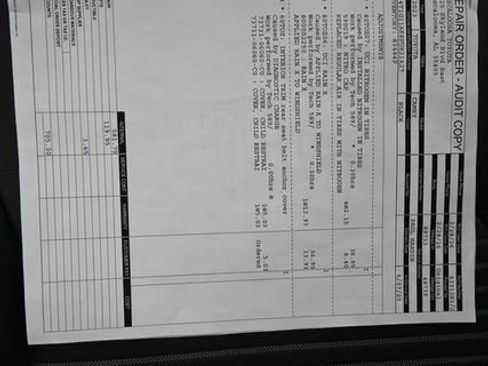 Used 2023 Toyota Camry SE image 4