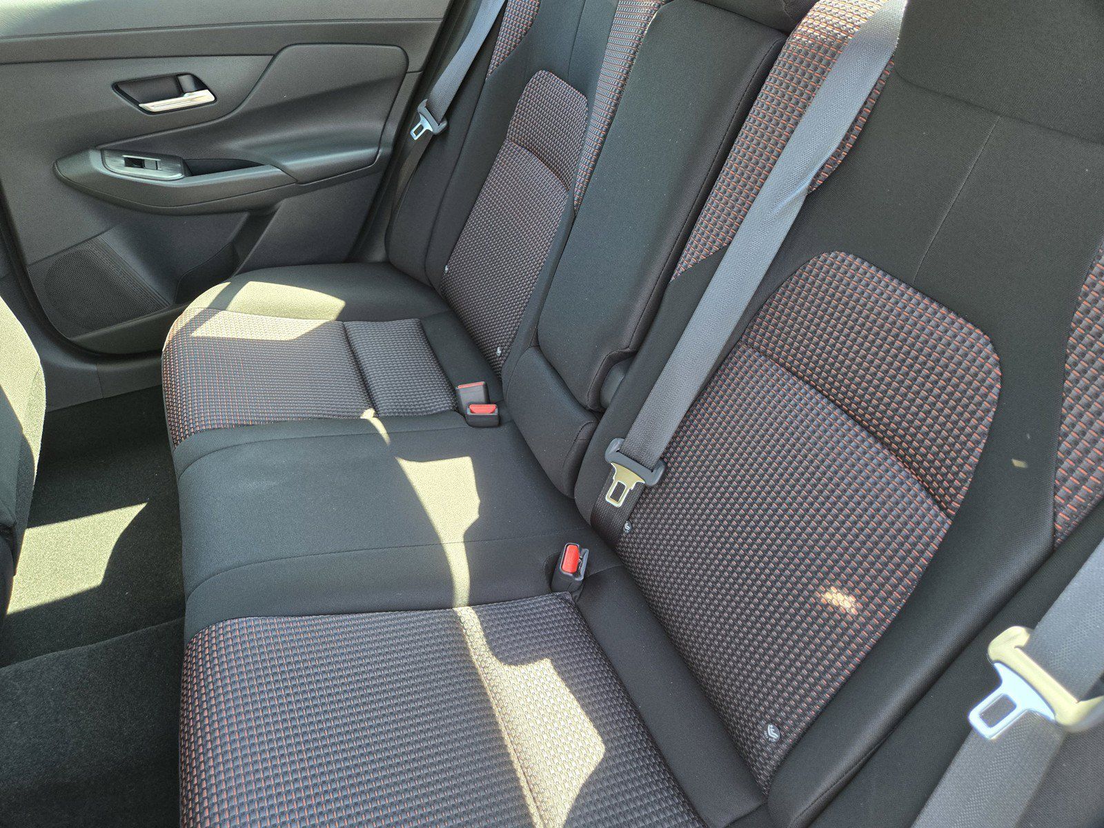 New 2026 Nissan Sentra SR w/ Floor Mat Package FWD image 9