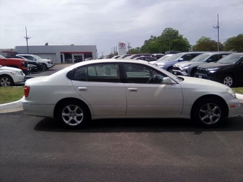 Used 2004 Lexus GS 300 image 2