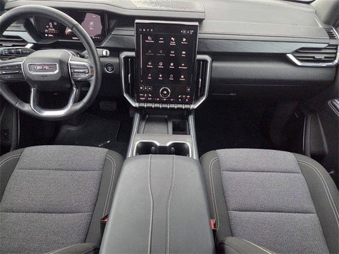 Used 2025 GMC Acadia Elevation image 13