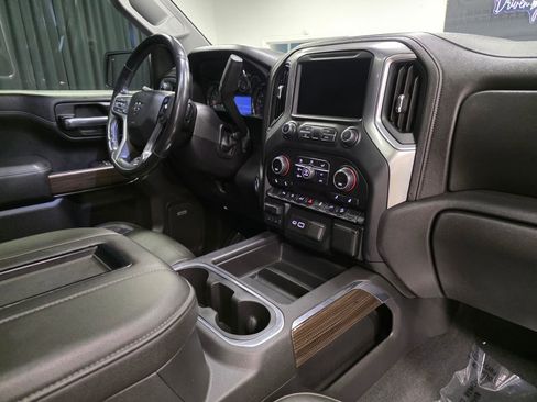Used 2019 Chevrolet Silverado 1500 LT Trail Boss image 41