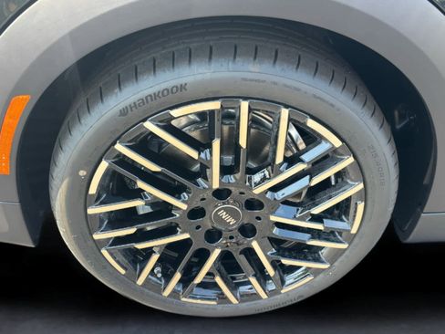 New 2026 MINI Cooper S FWD image 9