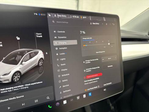 Used 2022 Tesla Model Y Long Range image 20