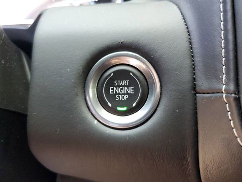 Used 2023 GMC Yukon XL Denali Ultimate AWD/4WD image 24