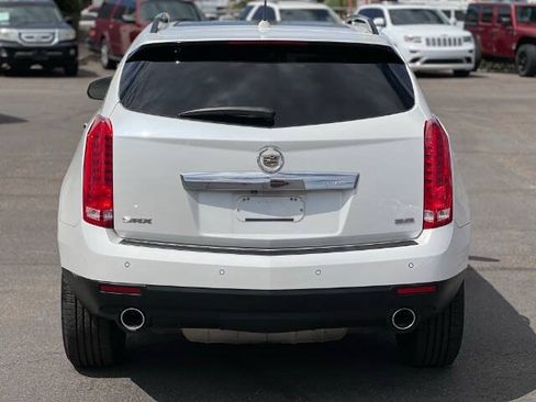 Used 2012 Cadillac SRX Luxury FWD image 4