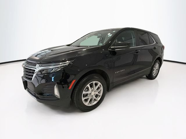 Used 2024 Chevrolet Equinox LT AWD/4WD image 3