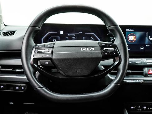 Used 2025 Kia K4 EX FWD image 22