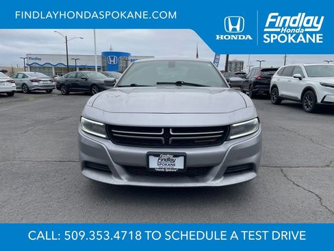 Used 2016 Dodge Charger SE w/ Popular Equipment Group image 2