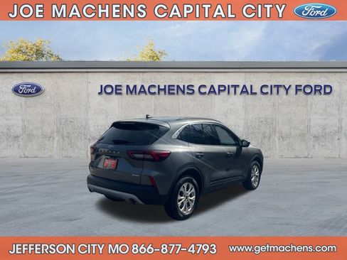 Certified 2023 Ford Escape Active w/ Tech Pack #2 image 7