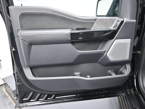 Used 2024 Ford F150 Lightning Platinum AWD/4WD image 9