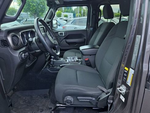 Used 2021 Jeep Wrangler Unlimited Sport AWD/4WD image 10