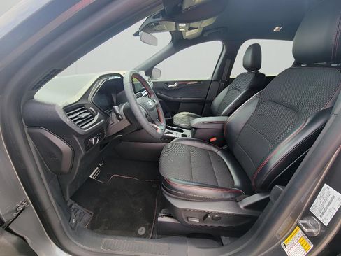 Used 2023 Ford Escape ST-Line w/ Tech Pack #1 AWD/4WD image 14