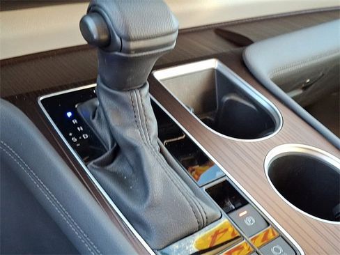 Certified 2024 Toyota Sienna LE image 21