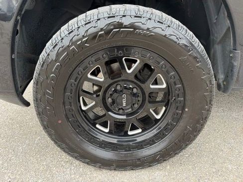 Used 2019 RAM 1500 Express w/ Express Value Package AWD/4WD image 13