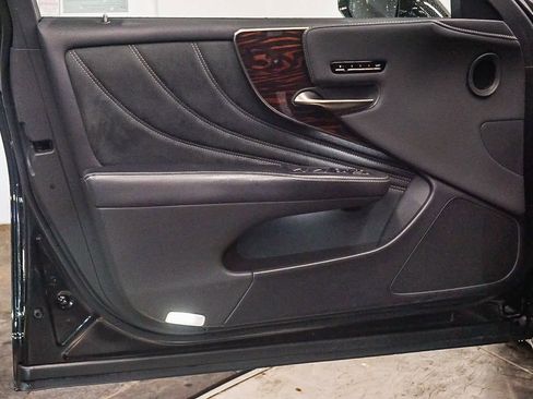 Used 2022 Lexus LS 500 image 22