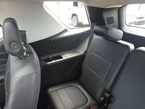 Used 2018 Chevrolet Traverse Premier image 19